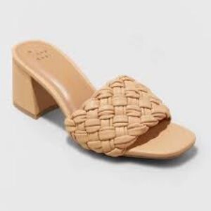 NWT a new day tan faux leather heel sandals
